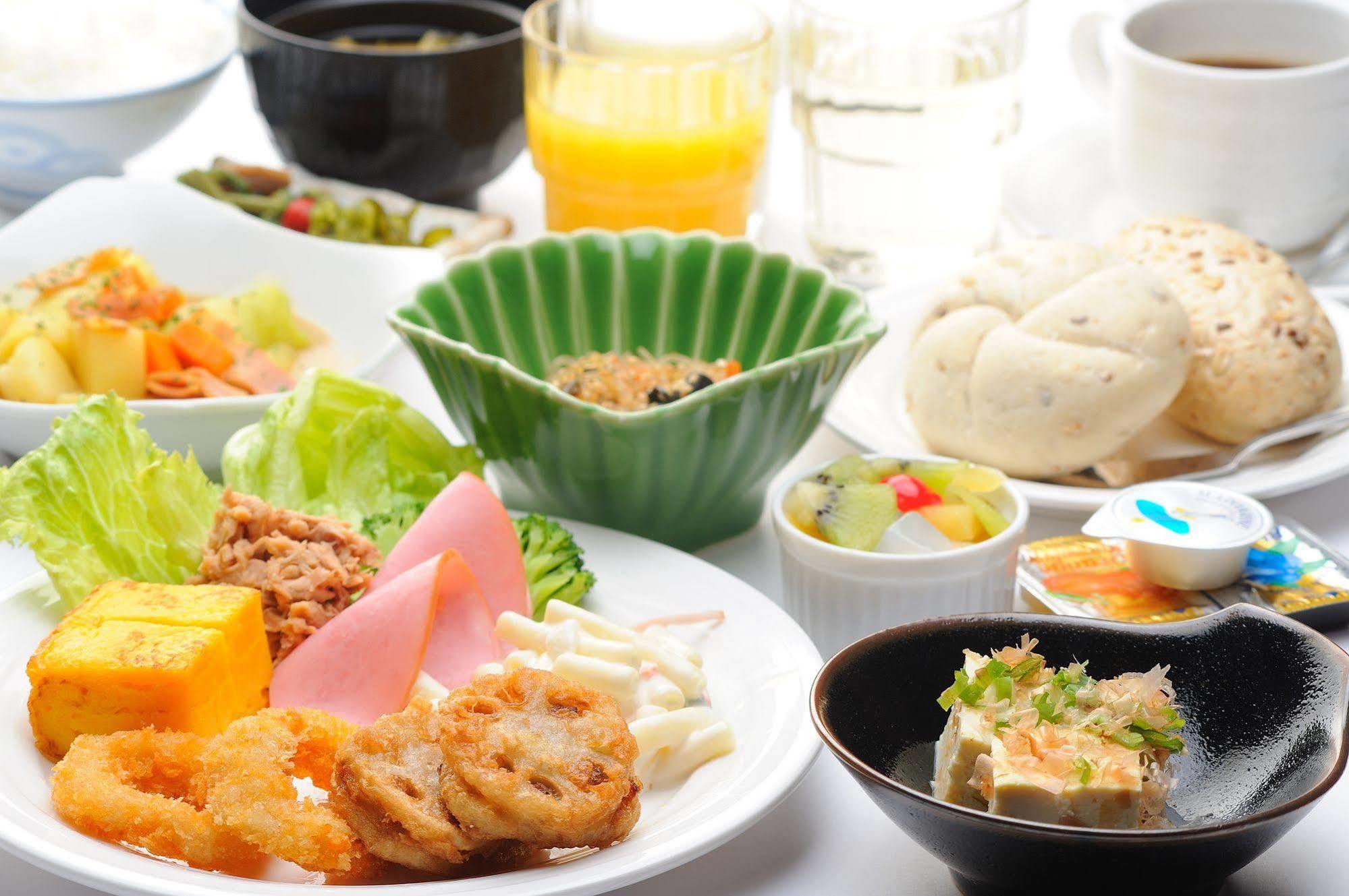Hotel Route-Inn Komoro Ngoại thất bức ảnh